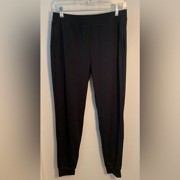 Fabletics EUC black venetia jogger pants Size medium - Picture 1 of 5